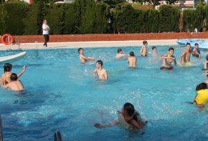 piscina alhondiga abuso