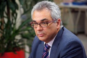 carlos izquierdo inserción